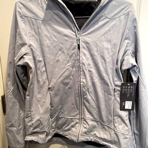 NWT Mondetta wind and water resistant hooded fitted jacket XL